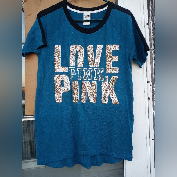 Pink Victoria's Secret T-Shirt - Picture 1 of 1